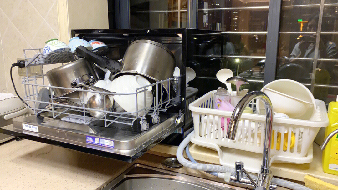 西门子洗碗机e15：洗碗王的三重评测对比