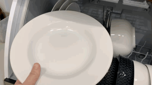 海尔洗碗机用20分钟速洗功能消毒洗效果非常赞