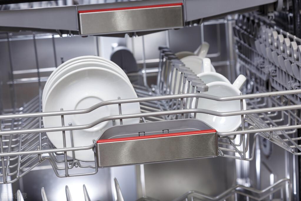 讨论洗碗机的人生是怎样的？有哪些缺点是否值得买入？